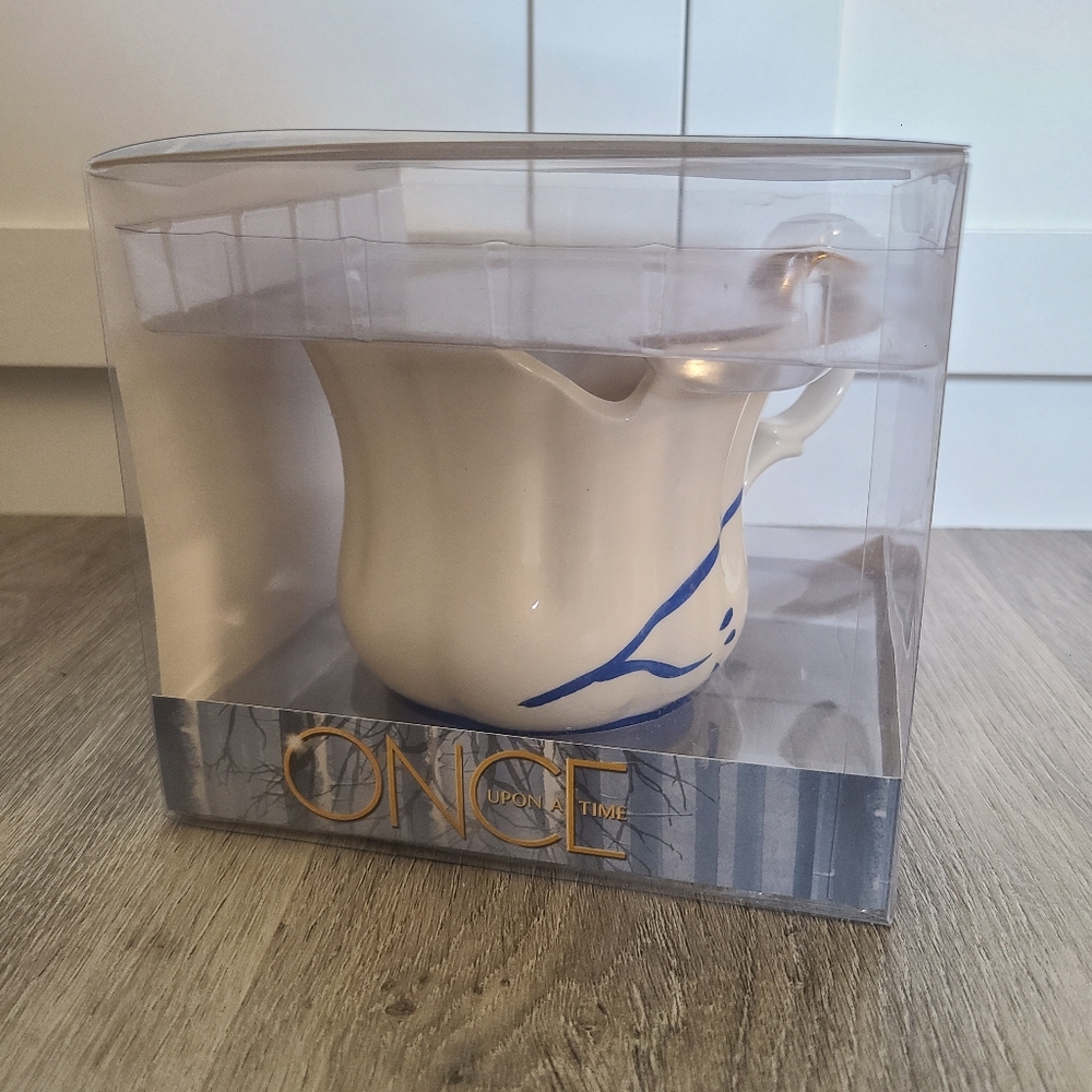 Once Upon A Time Chip Mug - Picture 7 of 8